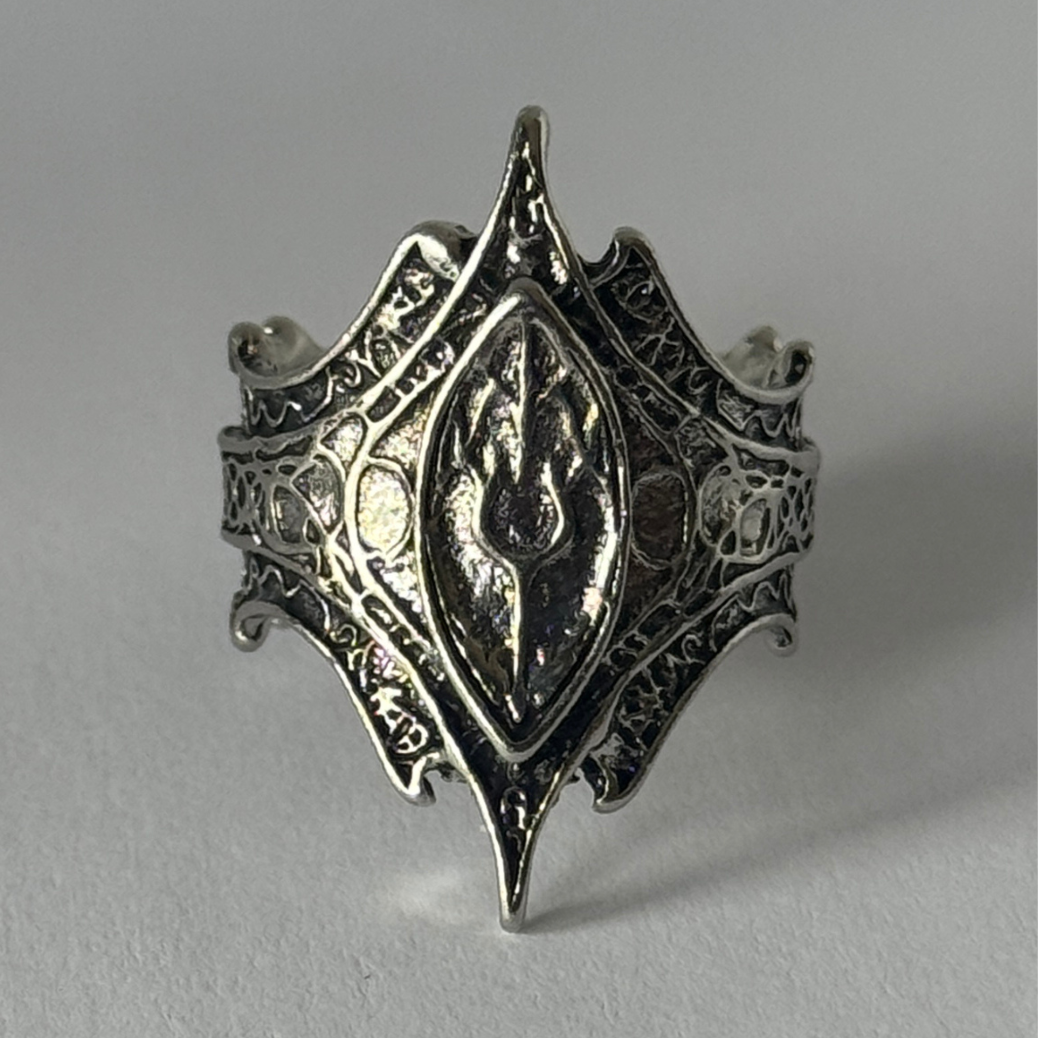 Anillo Ajustable Gótico